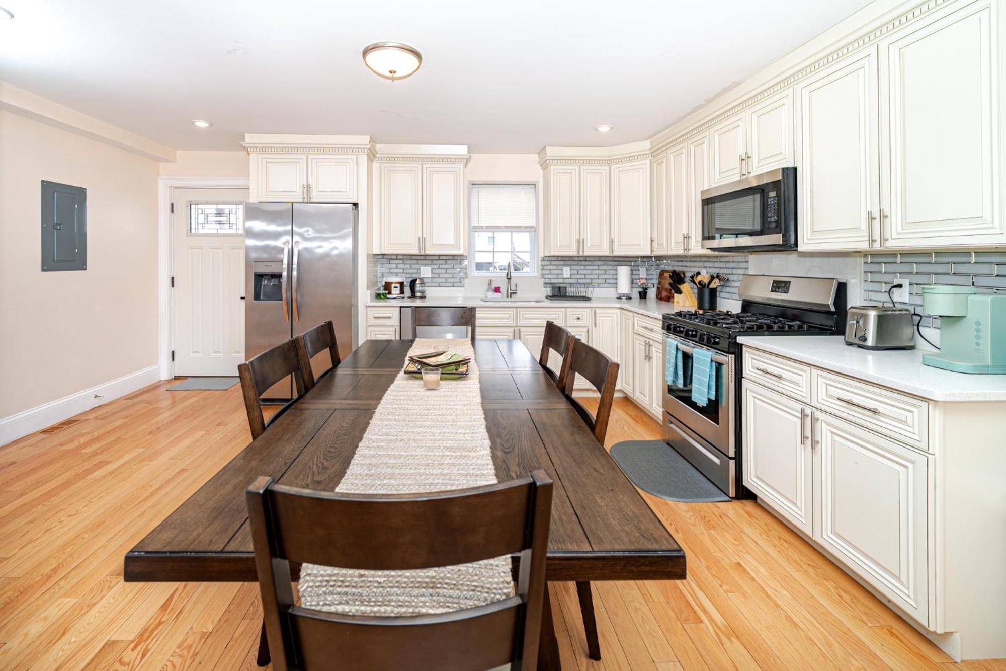 41 - 3Br Quincy - Lovely Townhouse Near Parish Екстериор снимка