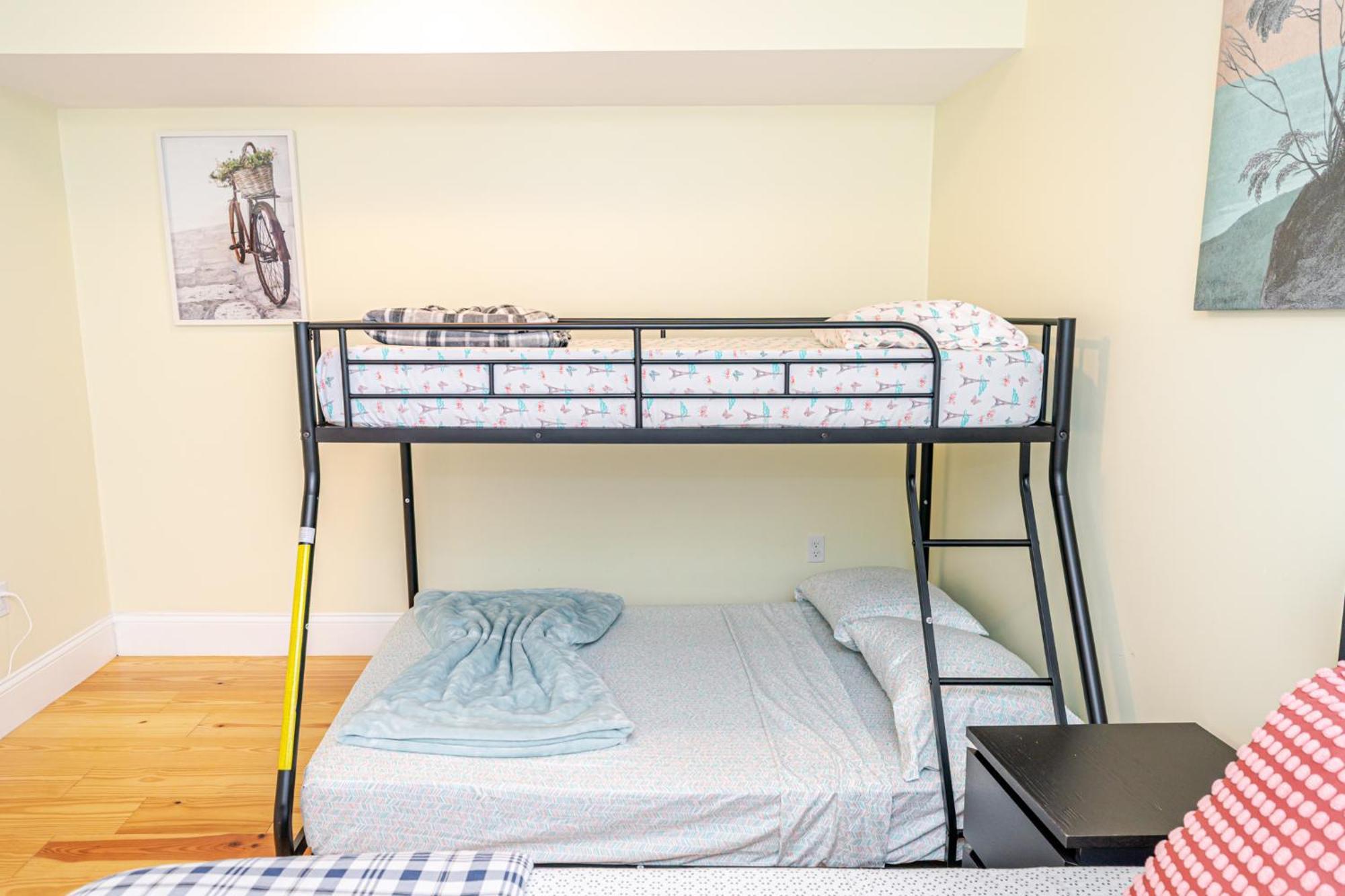 41 - 3Br Quincy - Lovely Townhouse Near Parish Екстериор снимка