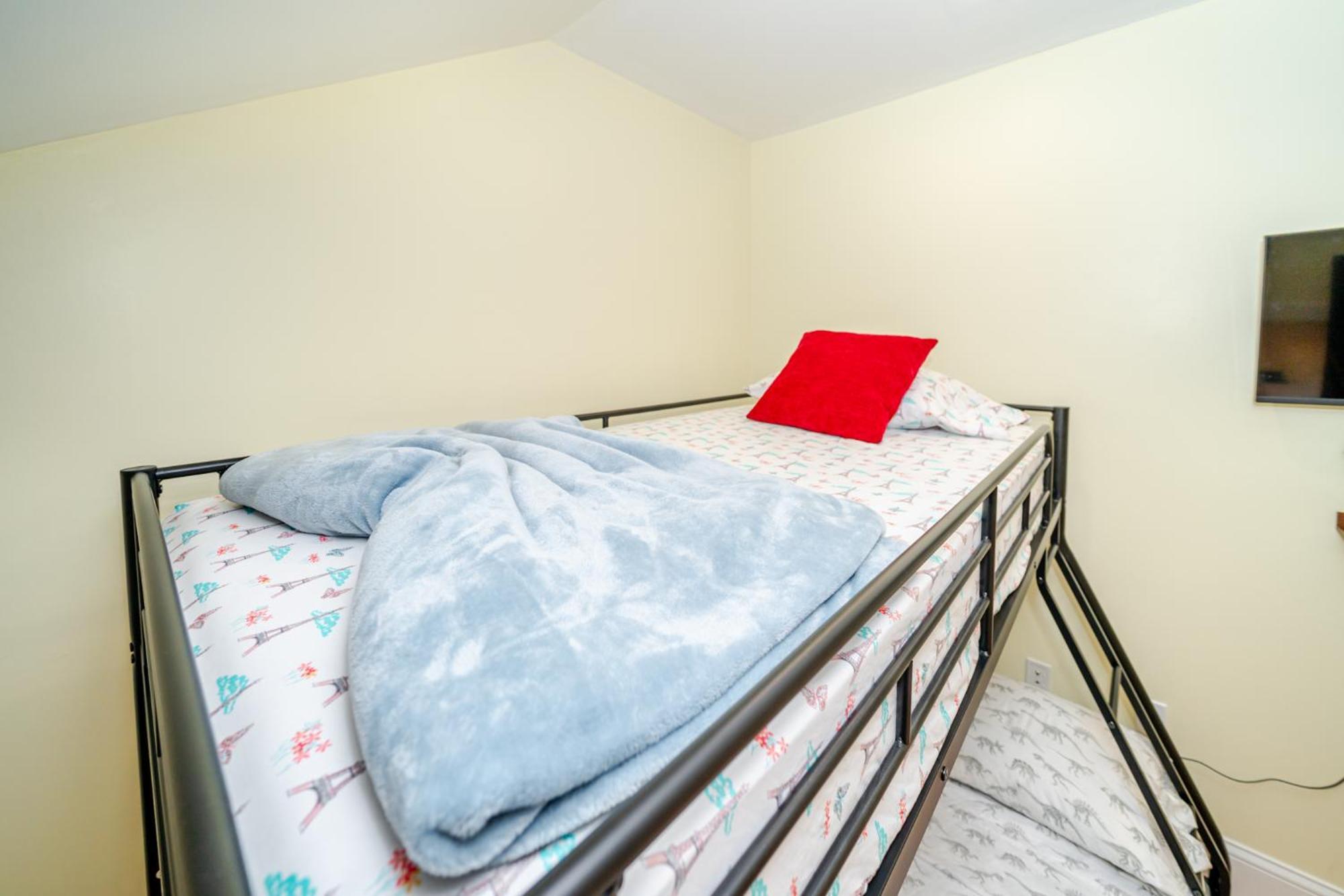 41 - 3Br Quincy - Lovely Townhouse Near Parish Екстериор снимка